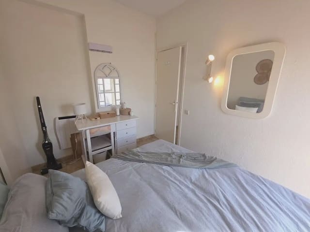 2 soveværelse Strandlejlighed til salg i Centro ciudad, Fuengirola med garage - € 320.000 (Ref: 9798454)