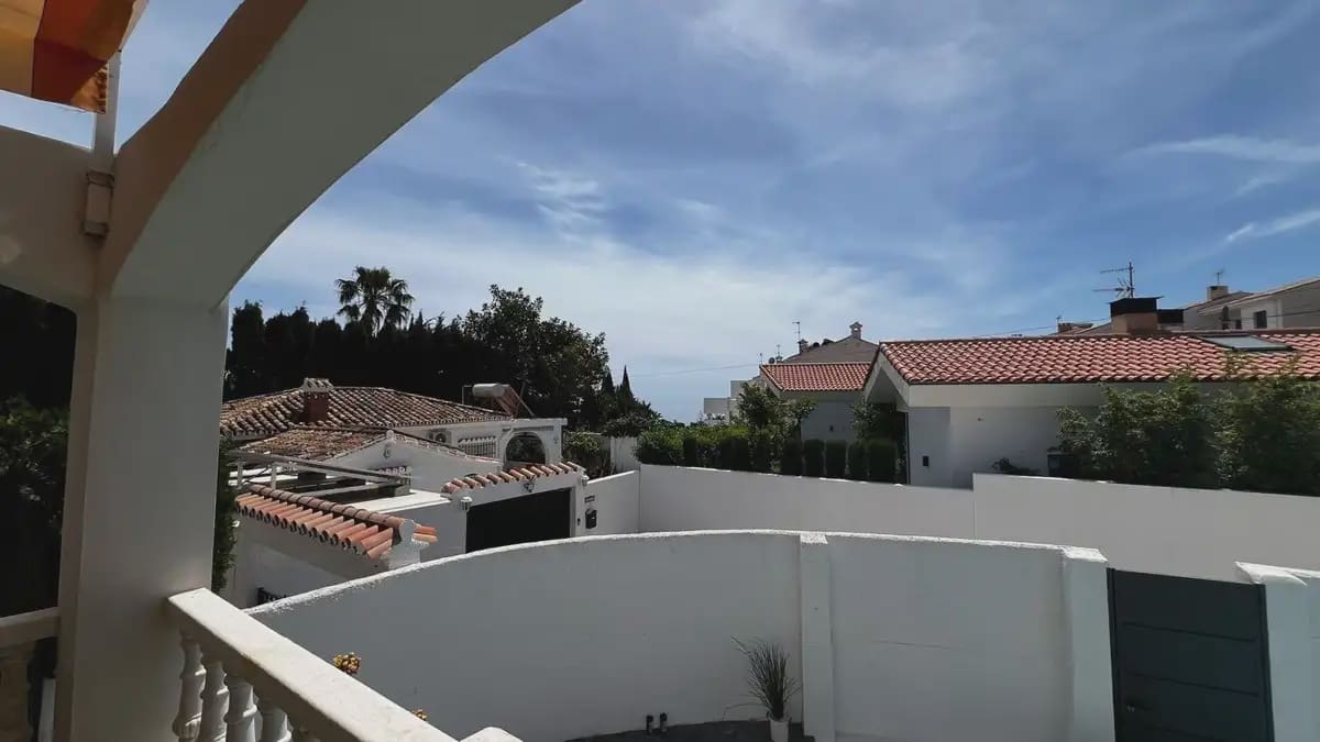 3 slaapkamer Villa te koop in Benalmadena met zwembad - € 766.000 (Ref: 9798455)