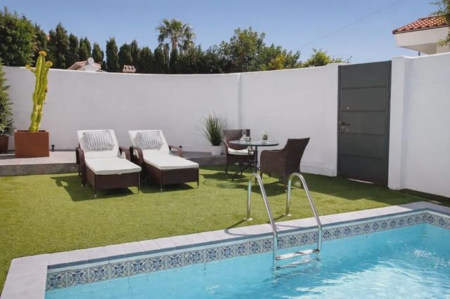 3 makuuhuone Huvila myytävänä paikassa Arroyo de la Miel, Benalmádena mukana uima-altaan - 766 000 € (Ref: 9798455)