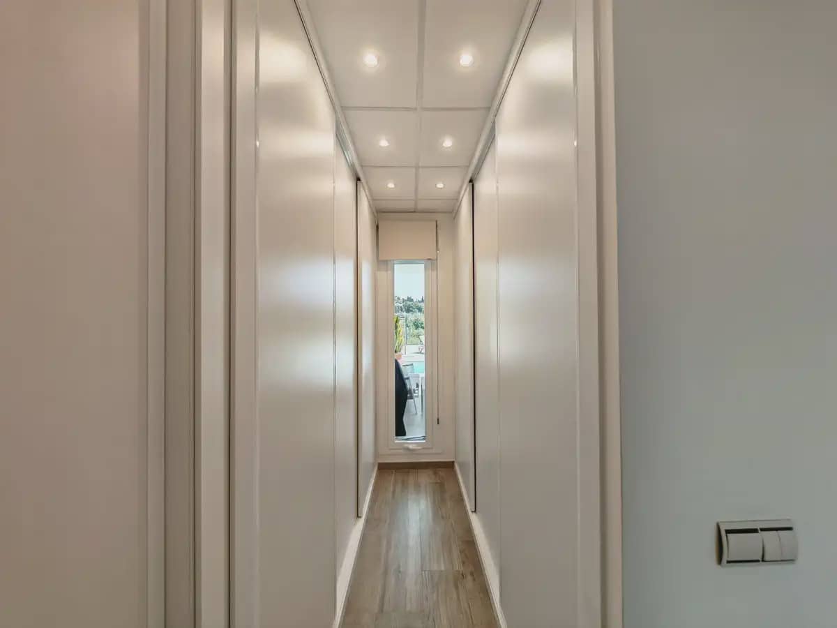 3 soveværelse Semi-Rækkehus til salg i Mijas med swimmingpool garage - € 900.000 (Ref: 9798459)