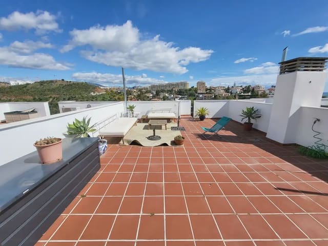 2 sypialnia Penthouse na sprzedaż w La Cala de Mijas, Mijas z basenem garażem - 315 000 € (Ref: 9798463)