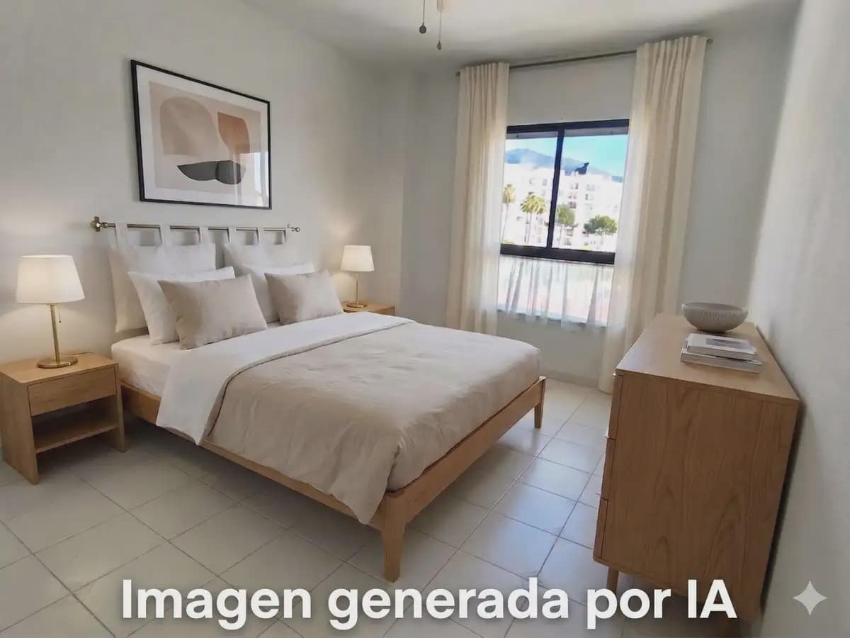 2 makuuhuone Huoneisto myytävänä paikassa Fuengirola mukana uima-altaan 
autotalli - 499 000 € (Ref: 9802594)