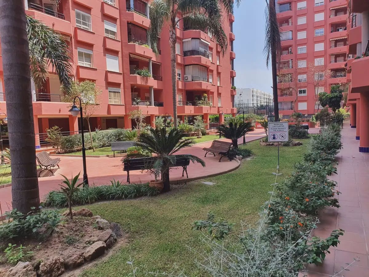 3 chambre Penthouse à vendre à Fuengirola avec piscine garage - 595 000 € (Ref: 9807407)