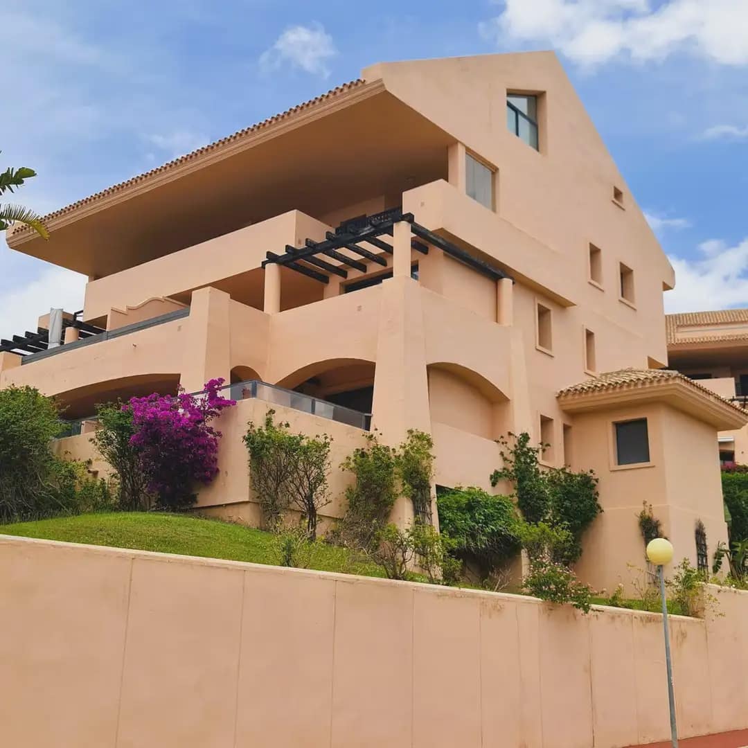 2 soveværelse Lejlighed til salg i Mijas med swimmingpool garage - € 330.000 (Ref: 9821763)
