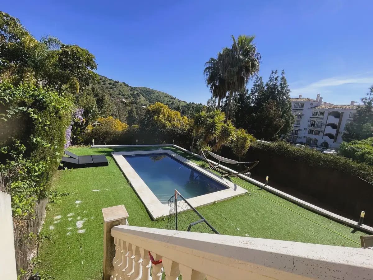 4 camera da letto Villetta Bifamiliare in vendita in Mijas con piscina garage - 695.000 € (Rif: 9821764)