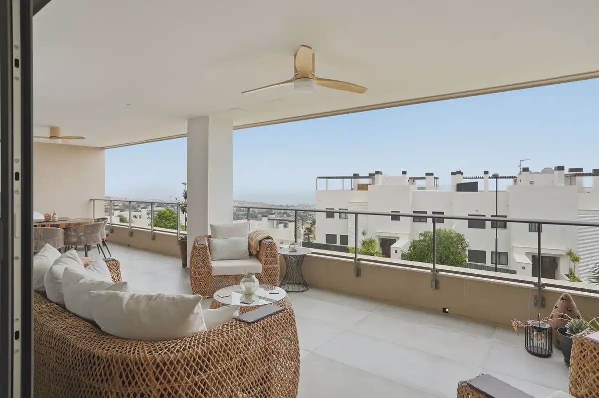 2 slaapkamer Appartement te koop in Benalmadena met zwembad garage - € 549.995 (Ref: 9821768)