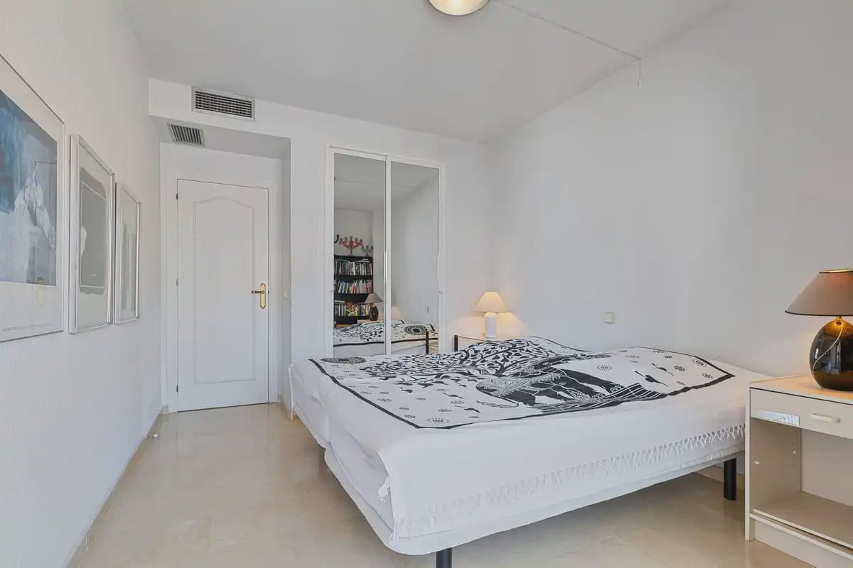 3 bedroom Beach Apartment for sale in Fuengirola - € 750,000 (Ref: 9821770)