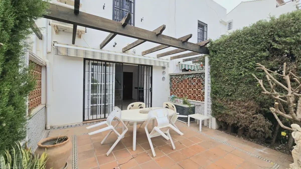 Casa de 3 habitaciones en Mijas en venta con piscina garaje - 359.000 € (Ref: 9821771)