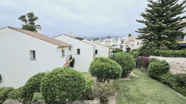 3 soveværelse Byhus til salg i Mijas Golf, Mijas med swimmingpool garage - € 359.000 (Ref: 9821771)