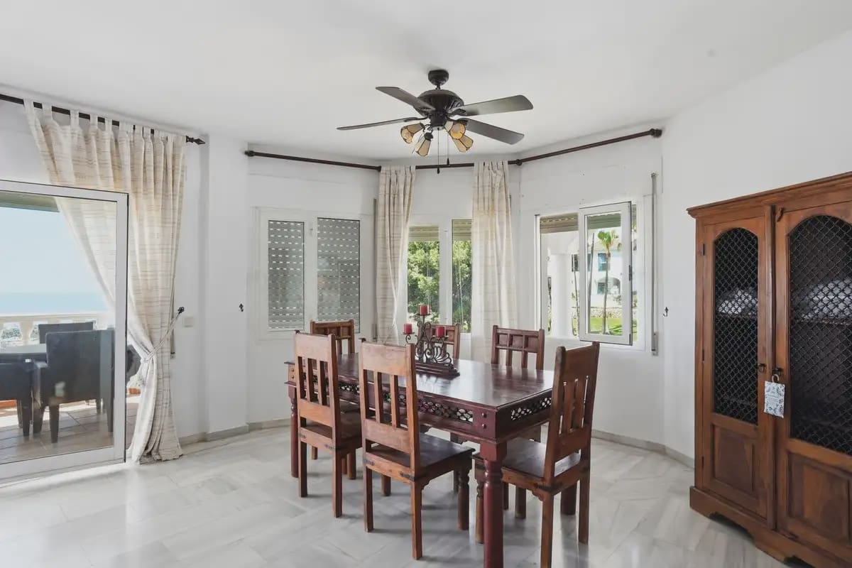 6 soverom Villa til salgs i Benalmadena med svømmebasseng garasje - € 1 495 000 (Ref: 9821772)