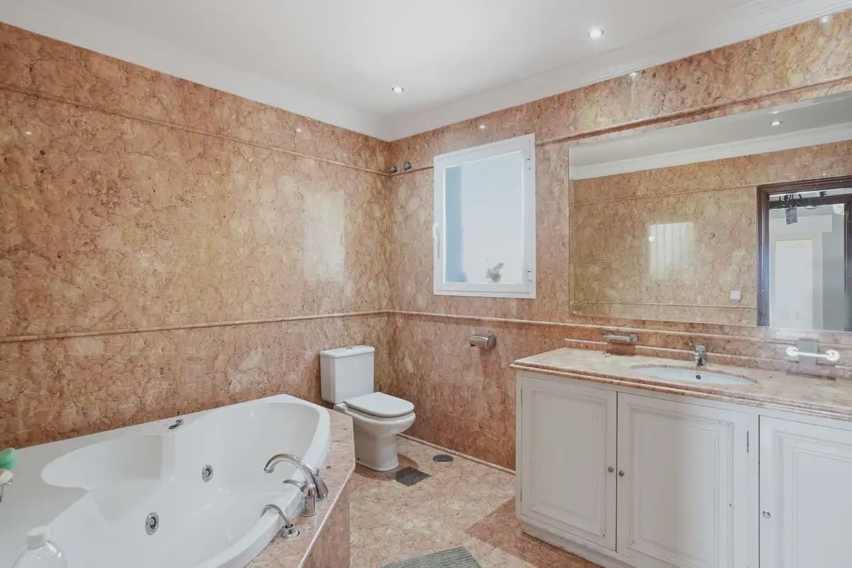 6 soverom Villa til salgs i Benalmadena med svømmebasseng garasje - € 1 495 000 (Ref: 9821772)