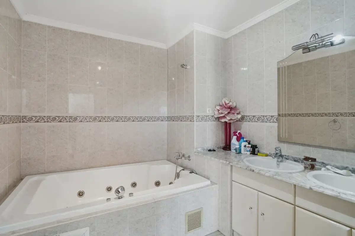 6 soverom Villa til salgs i Benalmadena med svømmebasseng garasje - € 1 495 000 (Ref: 9821772)