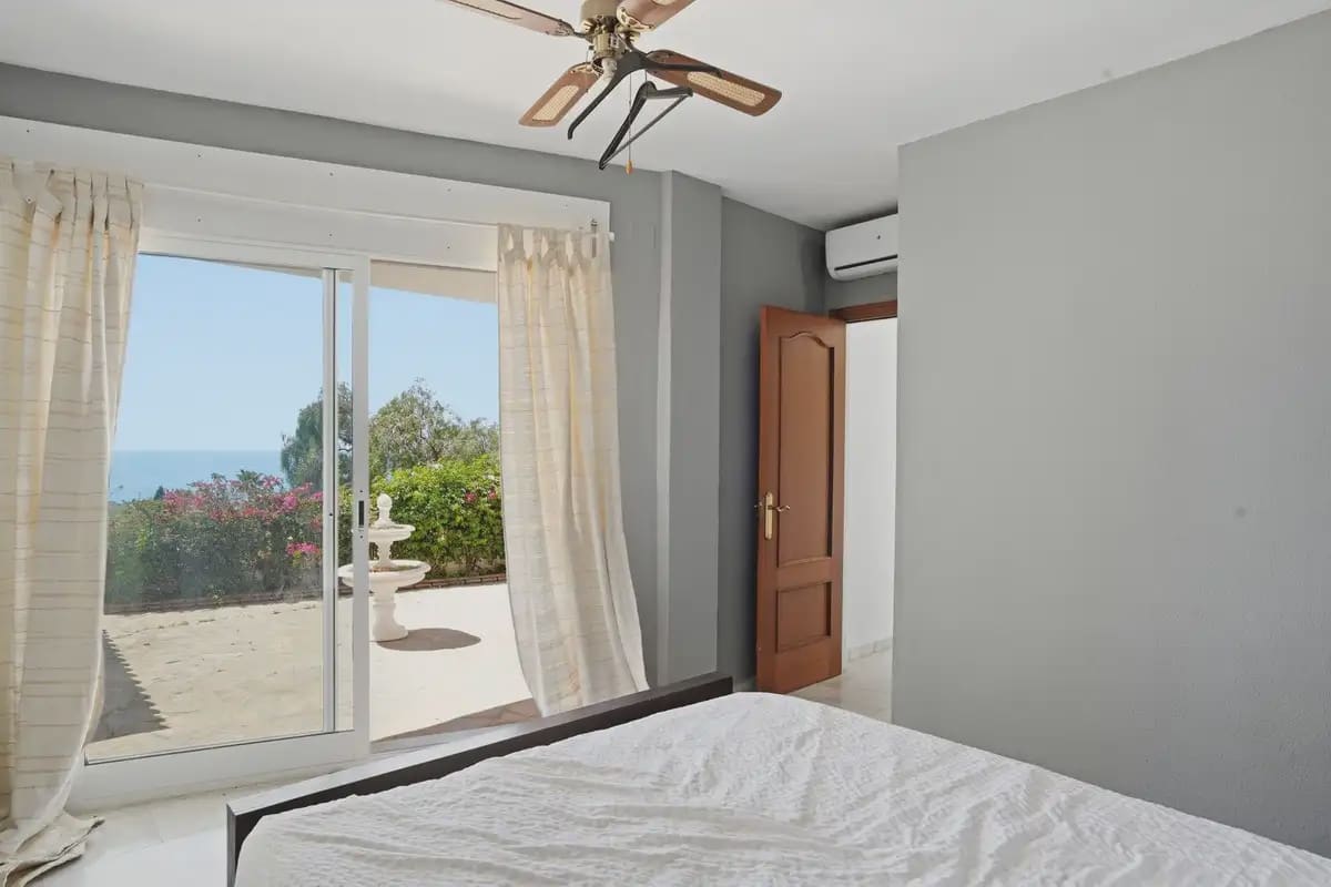 6 soverom Villa til salgs i Benalmadena med svømmebasseng garasje - € 1 495 000 (Ref: 9821772)