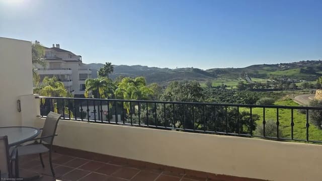 Apartamento de 2 habitaciones en Mijas Golf, Mijas en venta con piscina garaje - 329.000 € (Ref: 9821774)