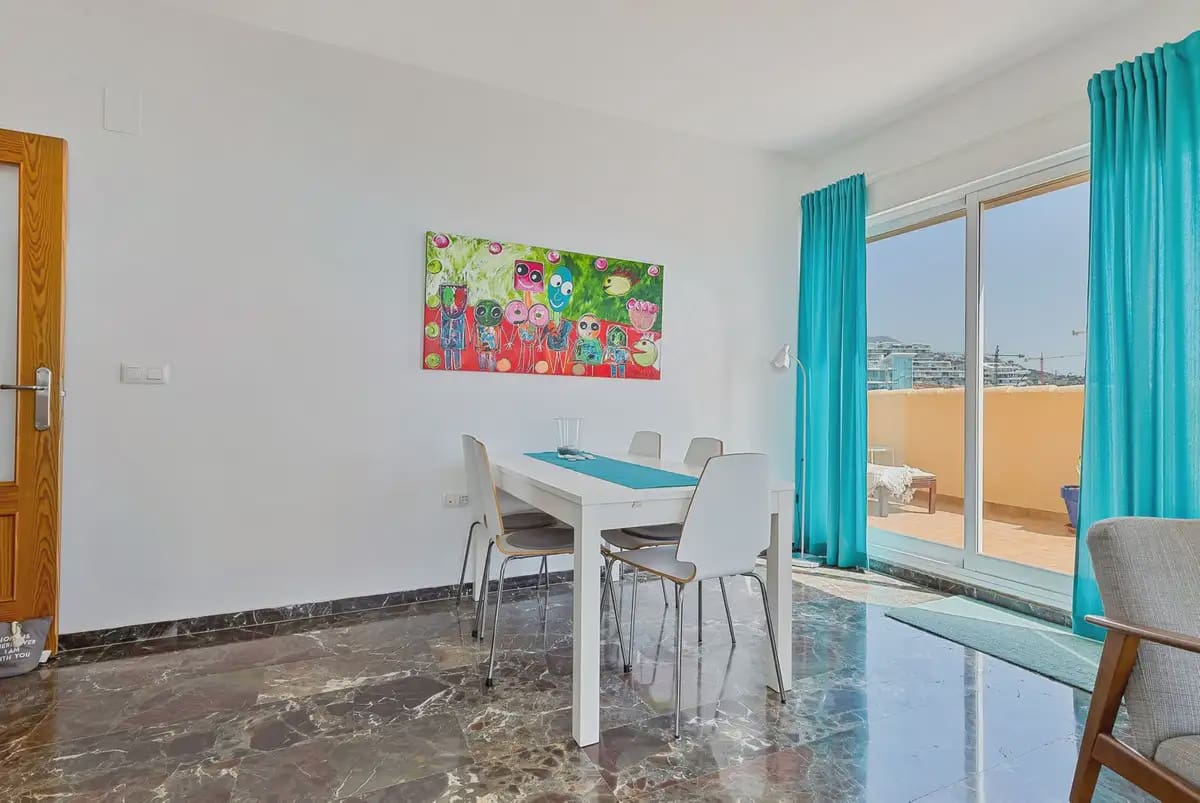 2 soveværelse Penthouse til salg i Fuengirola med swimmingpool - € 565.000 (Ref: 9821775)