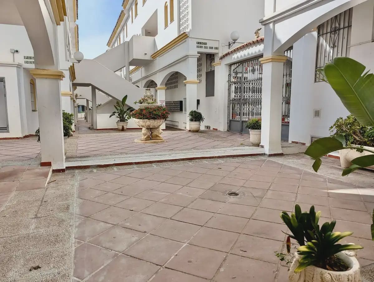 3 bedroom Apartment for sale in Mijas with pool garage - € 525,000 (Ref: 9821776)