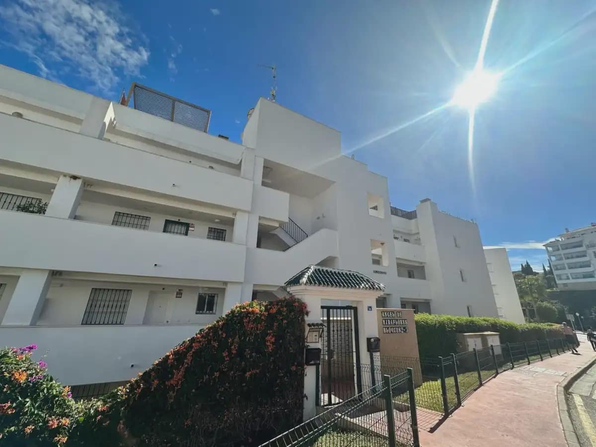 2 soverom Penthouse til salgs i Mijas med svømmebasseng garasje - € 434 000 (Ref: 9821777)