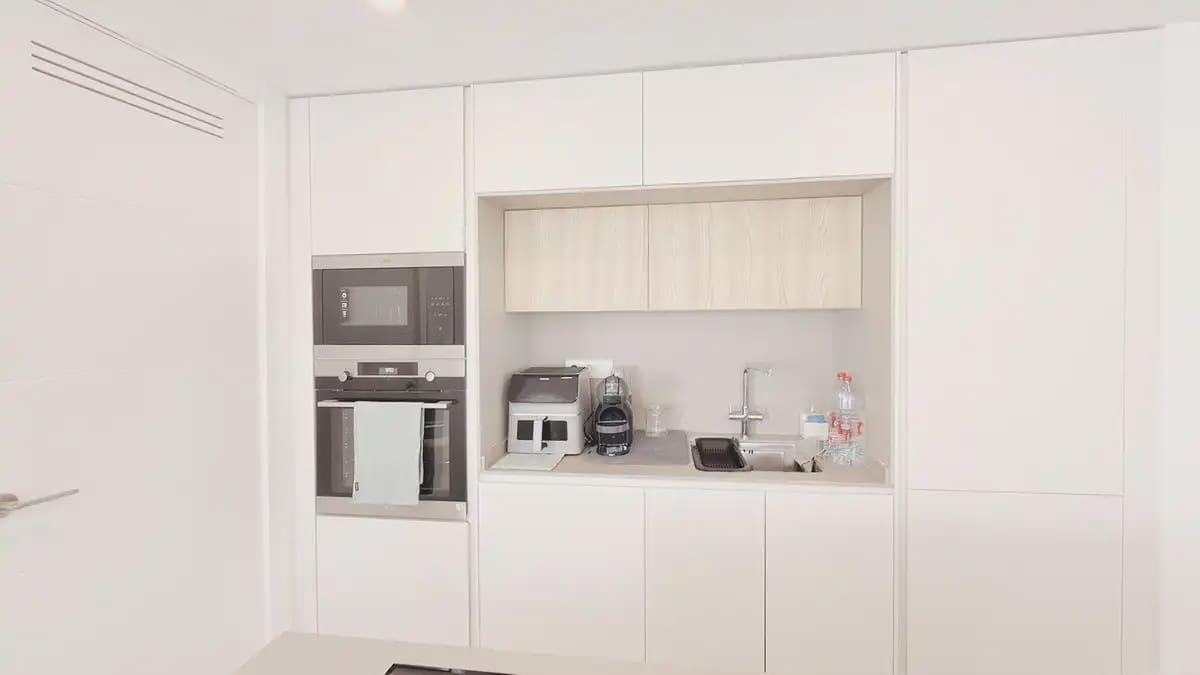 2 soverom Leilighet til salgs i Fuengirola med svømmebasseng garasje - € 820 000 (Ref: 9821779)