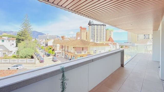 2 soverom Leilighet til salgs i Centro ciudad, Fuengirola med svømmebasseng garasje - € 820 000 (Ref: 9821779)