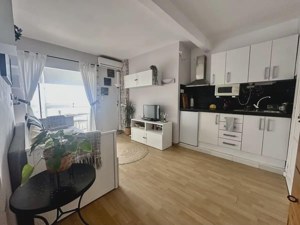 Studio for sale in Mijas with pool garage - € 245,000 (Ref: 9821780)