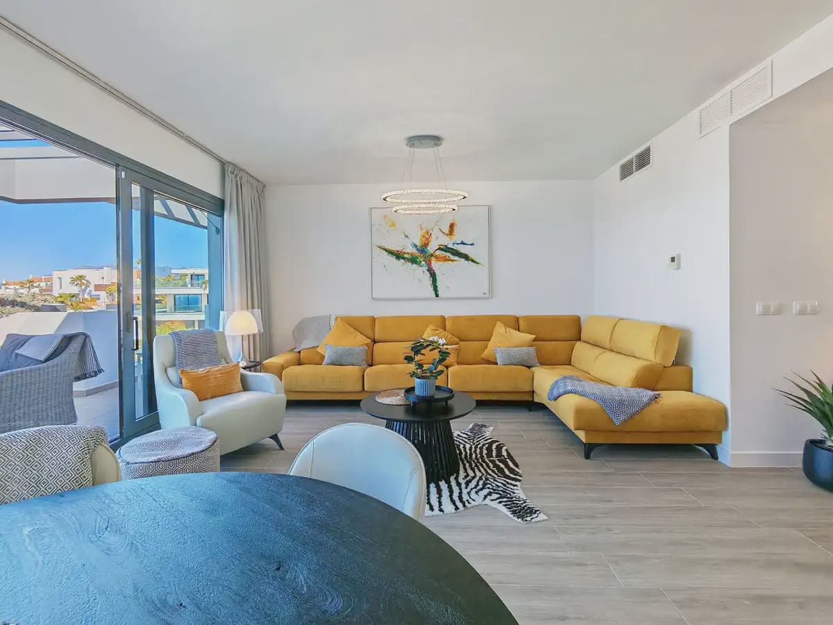 3 camera da letto Attico in vendita in Marbella con piscina - 1.050.000 € (Rif: 9821786)