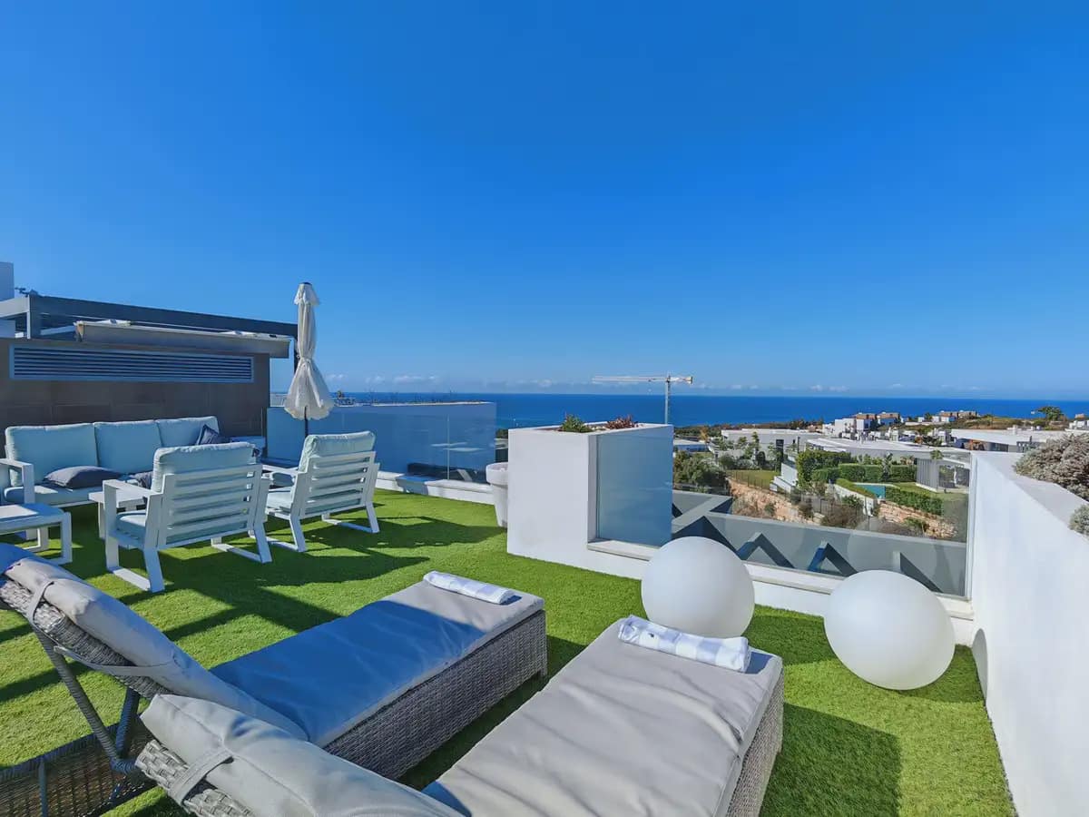 3 camera da letto Attico in vendita in Marbella con piscina - 1.050.000 € (Rif: 9821786)