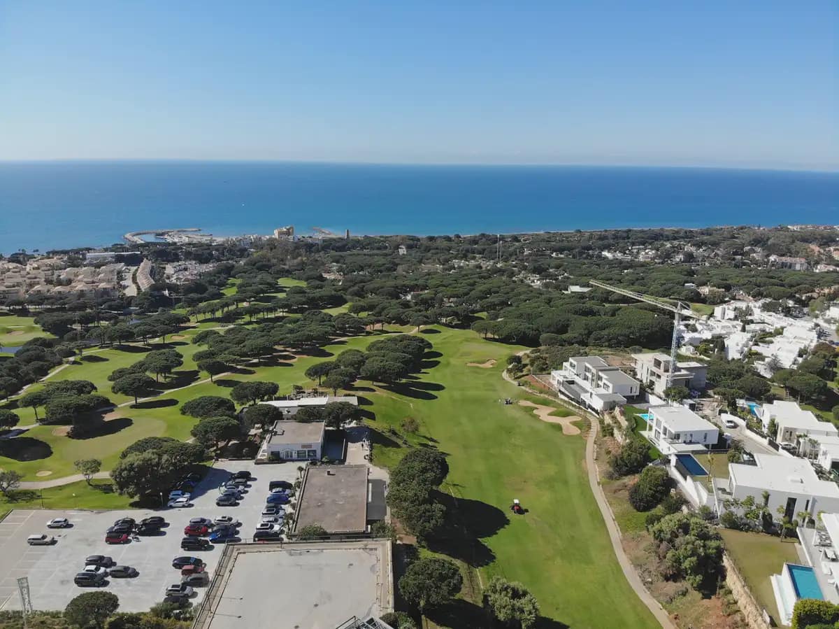3 camera da letto Attico in vendita in Marbella con piscina - 1.050.000 € (Rif: 9821786)