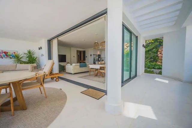 3 sovrum Lägenhet till salu i Aloha Golf, Marbella med pool garage - 1 320 000 € (Ref: 9821789)