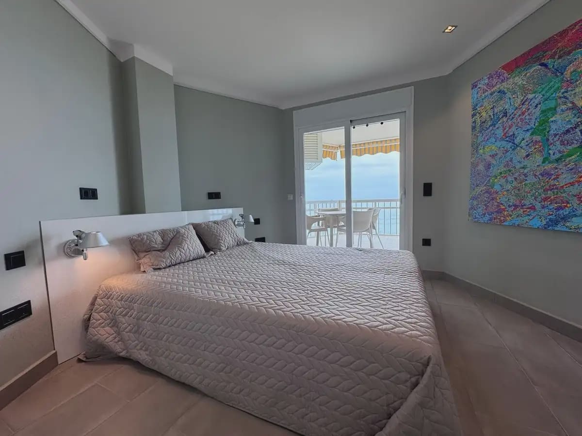 1 bedroom Beach Apartment for sale in Fuengirola - € 480,000 (Ref: 9821791)