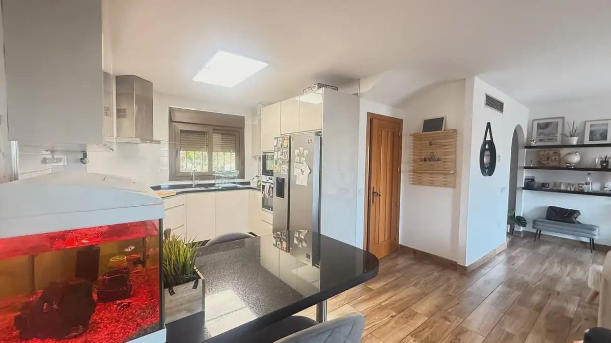 3 soveværelse Byhus til salg i Mijas med garage - € 515.000 (Ref: 9838508)