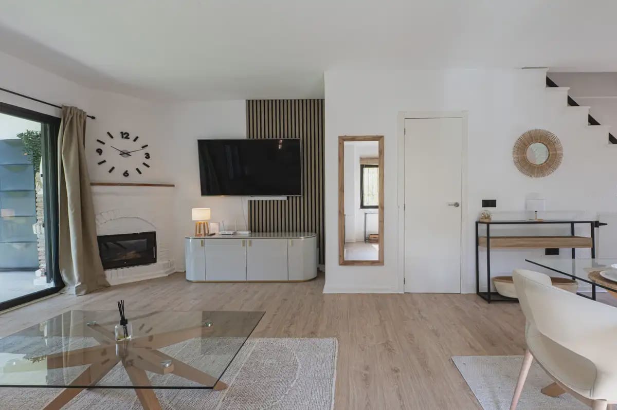 2 bedroom Terraced Villa for sale in Mijas with pool garage - € 495,000 (Ref: 9838509)