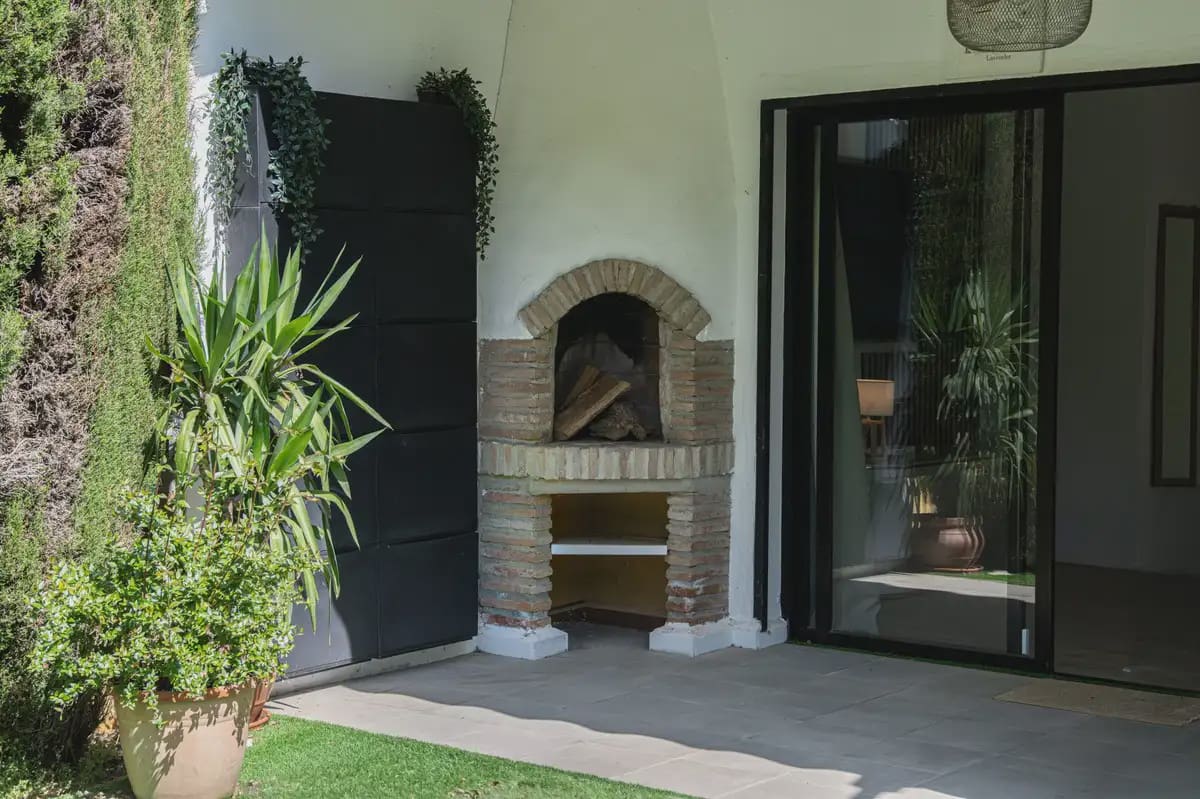 2 bedroom Terraced Villa for sale in Mijas with pool garage - € 495,000 (Ref: 9838509)