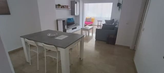 4 soveværelse Lejlighed til salg i Centro ciudad, Fuengirola med swimmingpool garage - € 450.000 (Ref: 9838510)