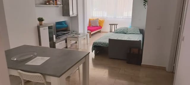 4 soveværelse Lejlighed til salg i Centro ciudad, Fuengirola med swimmingpool garage - € 450.000 (Ref: 9838510)