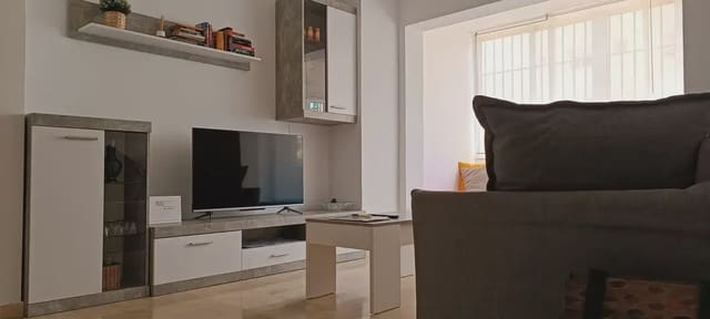 4 soveværelse Lejlighed til salg i Centro ciudad, Fuengirola med swimmingpool garage - € 450.000 (Ref: 9838510)