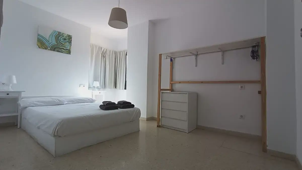 4 soveværelse Lejlighed til salg i Fuengirola med swimmingpool garage - € 450.000 (Ref: 9838510)