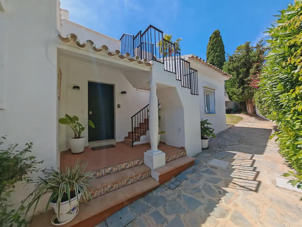 3 sypialnia Willa na sprzedaż w Mijas z basenem garażem - 1 155 000 € (Ref: 9838513)