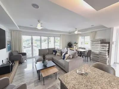 4 soverom Kjedet enebolig til salgs i Marbella med svømmebasseng garasje - € 1 195 000 (Ref: 9838518)
