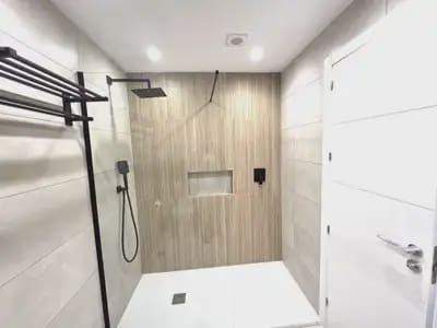 4 soverom Kjedet enebolig til salgs i Marbella med svømmebasseng garasje - € 1 195 000 (Ref: 9838518)