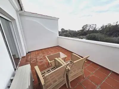 4 soverom Kjedet enebolig til salgs i Marbella med svømmebasseng garasje - € 1 195 000 (Ref: 9838518)
