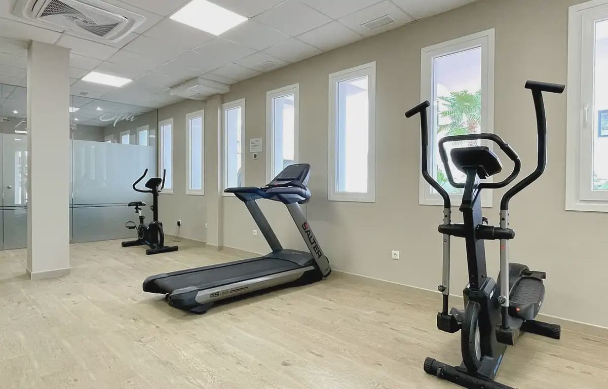 3 bedroom Penthouse for sale in Benalmadena with pool garage - € 680,000 (Ref: 9838519)