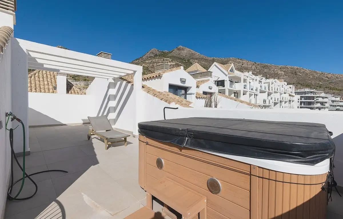 3 slaapkamer Penthouse te koop in Benalmadena met zwembad garage - € 680.000 (Ref: 9838521)