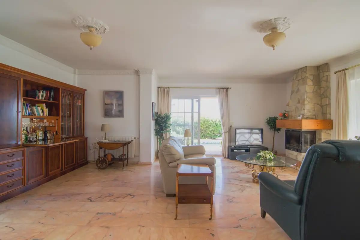 3 Zimmer Villa zu verkaufen in Fuengirola mit Pool Garage - 995.000 € (Ref: 9838523)