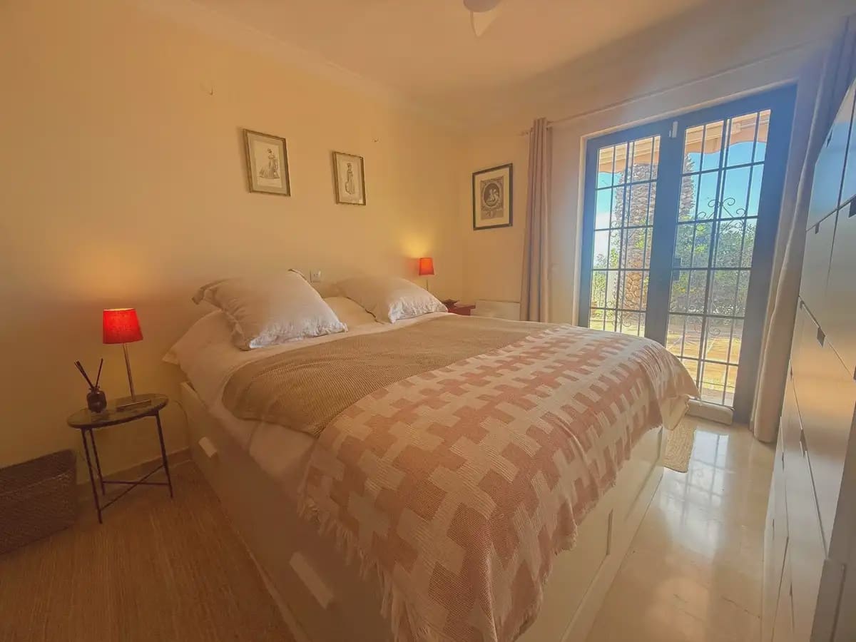 3 soveværelse Semi-Rækkehus til salg i Mijas med swimmingpool garage - € 475.000 (Ref: 9838525)