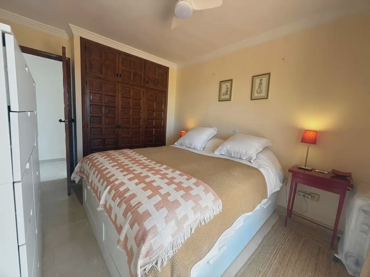 3 soveværelse Semi-Rækkehus til salg i Mijas med swimmingpool garage - € 475.000 (Ref: 9838525)