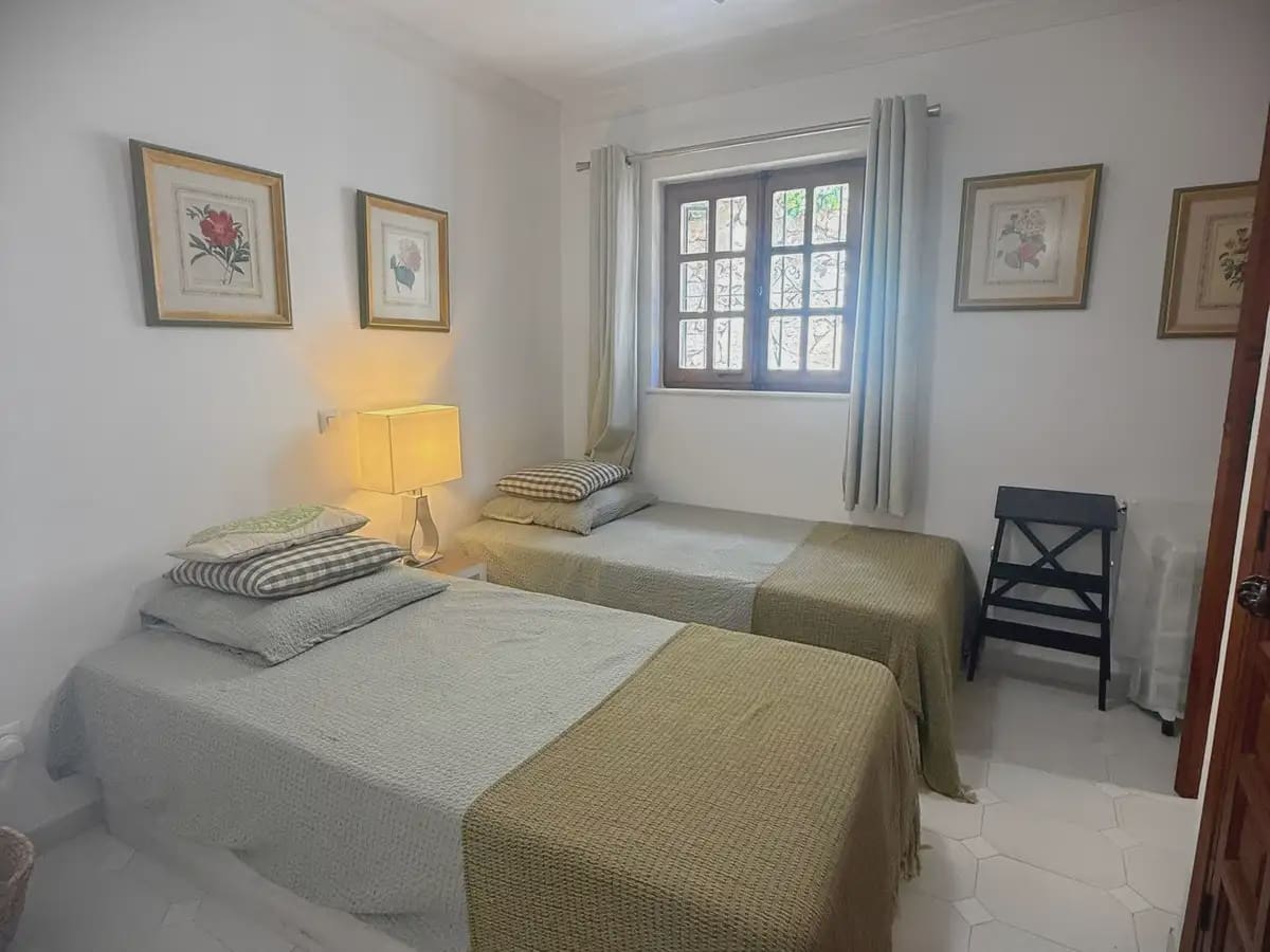3 soveværelse Semi-Rækkehus til salg i Mijas med swimmingpool garage - € 475.000 (Ref: 9838525)