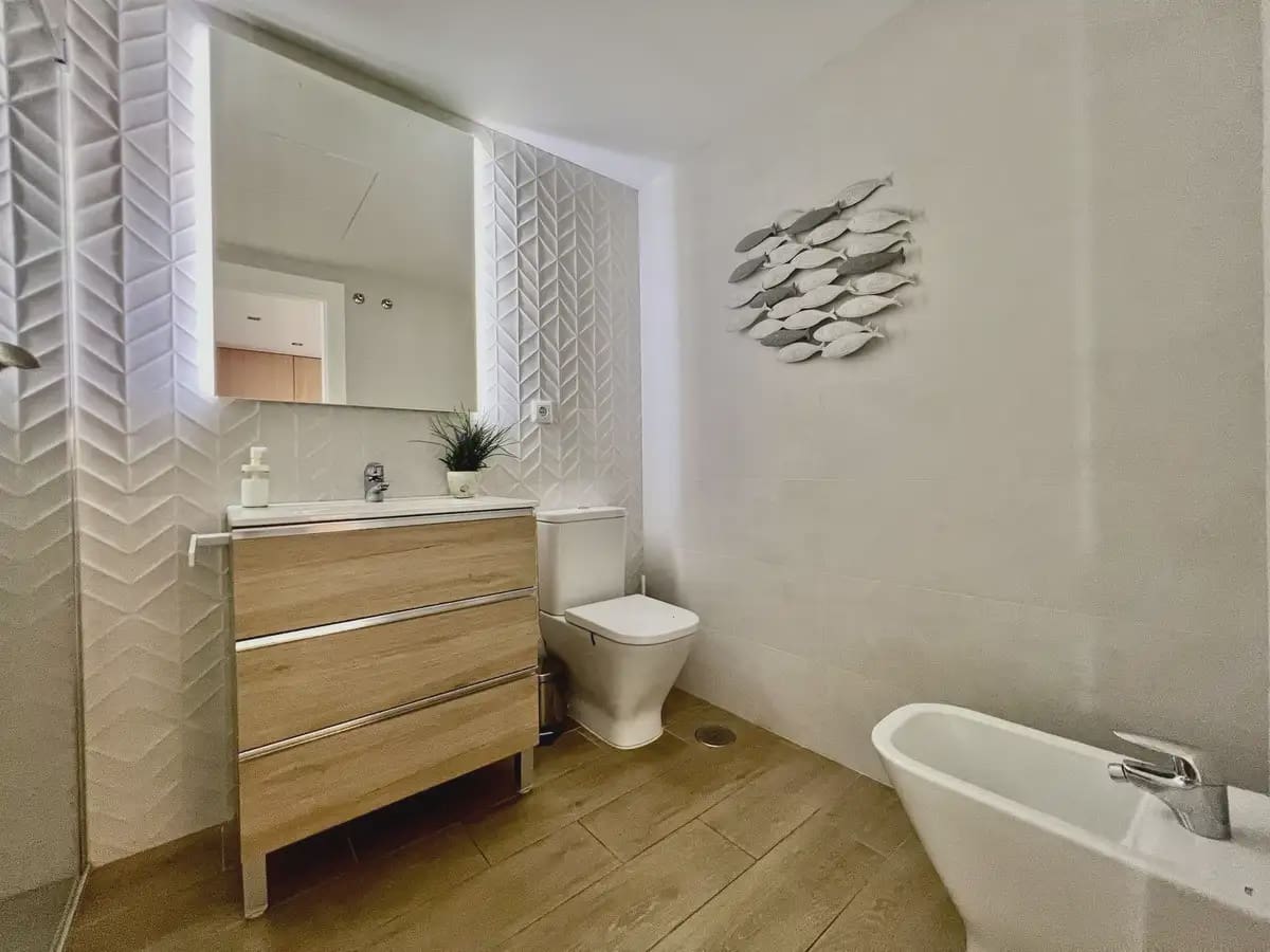 1 sypialnia Apartament na sprzedaż w Benalmadena z basenem garażem - 286 000 € (Ref: 9838526)