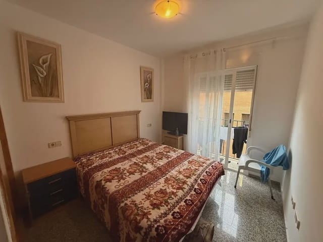 2 soveværelse Lejlighed til salg i Playa de los Boliches, Fuengirola - € 274.000 (Ref: 9838527)