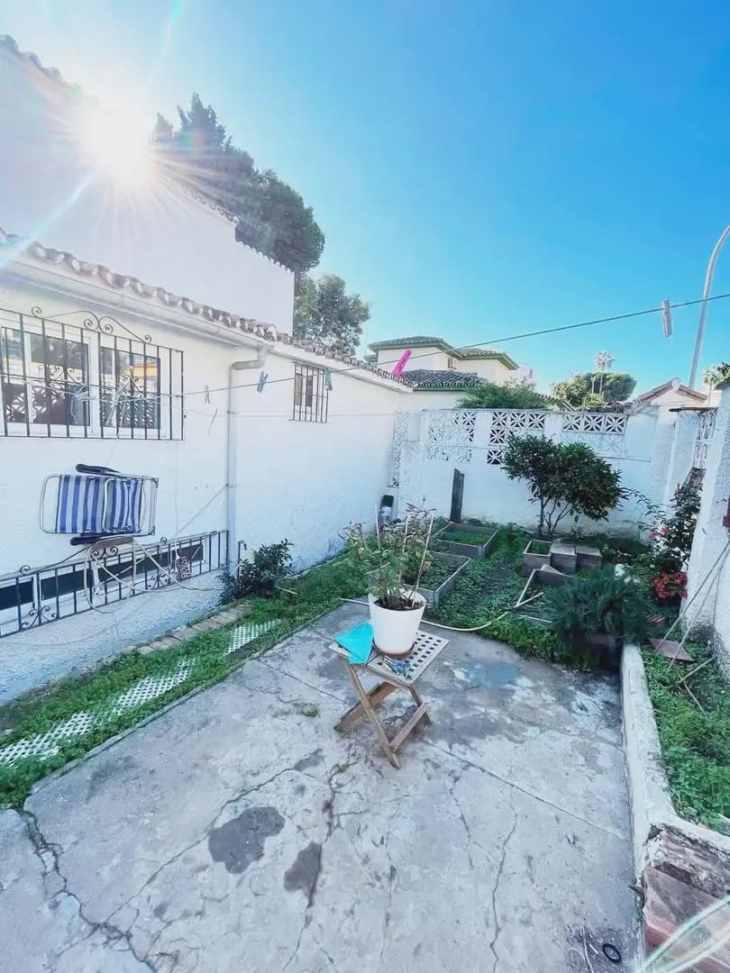 3 soverom Hus til salgs i Benalmadena - € 375 000 (Ref: 9838528)