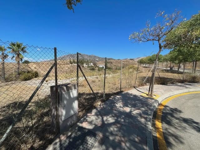 Building Plot for sale in Centro ciudad, Fuengirola - € 280,000 (Ref: 9838529)